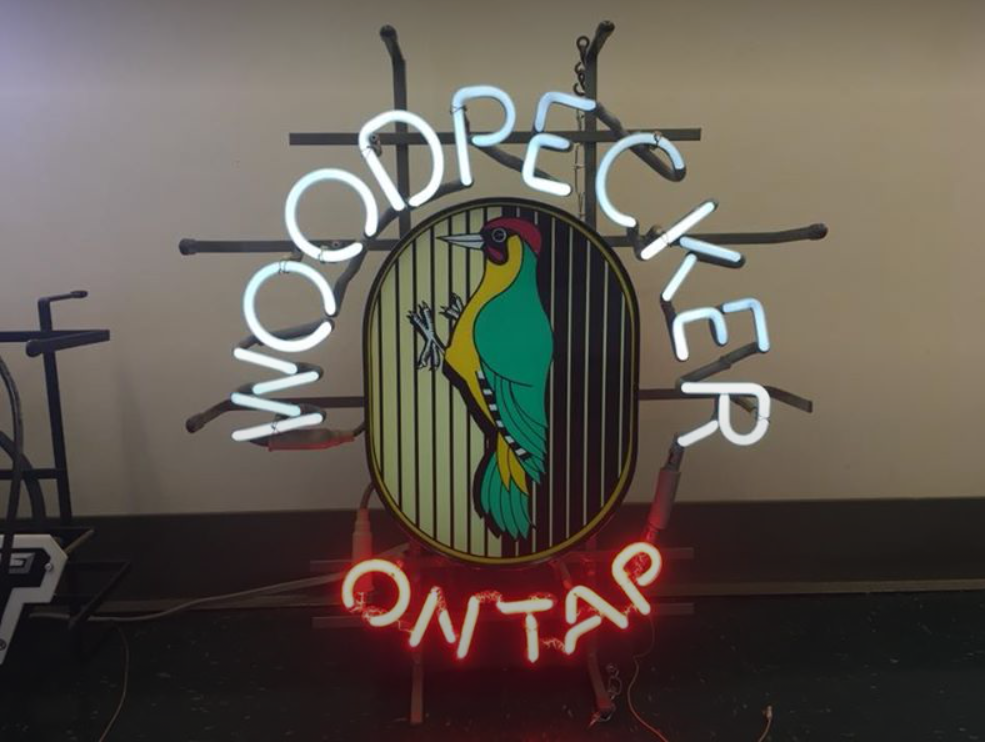 Custom Woodpecker Beer On TAP Neon Sign Tube Neon Light