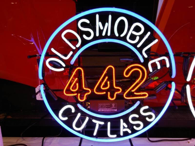 Custom Oldsmobile Cutlass 442 Neon Sign Tube Neon Light